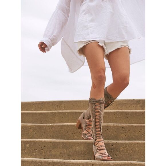 New Free People Jeffrey Campbell Zelda Lace-Up Gladiator Heels sz 8 - Picture 1 of 9
